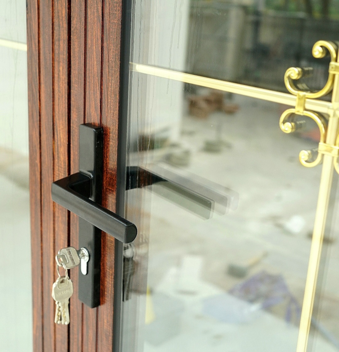 Bộ ba siêu Phẩm Cửa nhôm xingfa, kính hộp nan trang trí và khóa Kinlong Bộ ba siêu Phẩm Cửa nhôm xingfa, kính hộp nan trang trí và khóa Kinlong