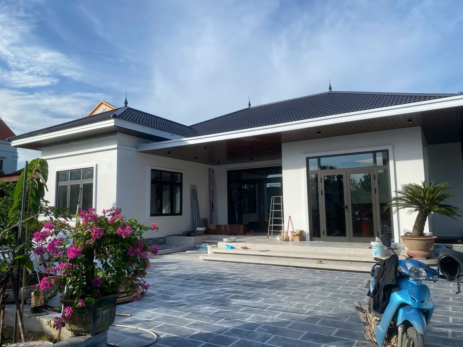 Công trình cửa nhôm kính nhà dân tại Kim Thành - Hải Dương Hoàn thiện thi công cửa nhôm kính cho nhà dân tại Kim Thành – Hải Dương